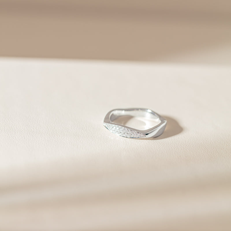18ct White Gold Diamond EOS Ring-Ring-Walker & Hall