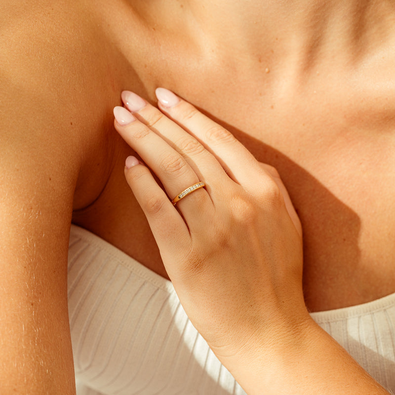 18ct Yellow Gold .25ct Diamond Ring-Ring-Walker & Hall