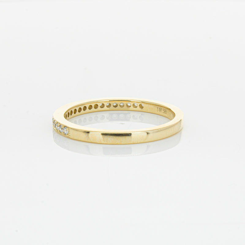 14ct Yellow Gold Diamond Phoebe band-Ring-Walker & Hall