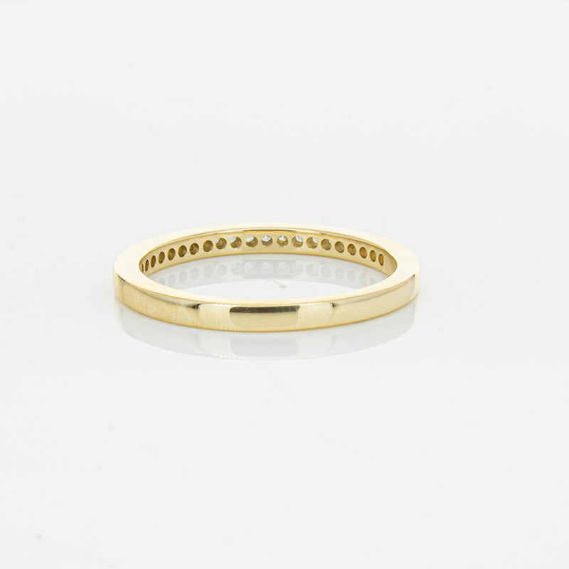 14ct Yellow Gold Diamond Phoebe band-Ring-Walker & Hall