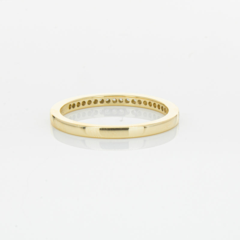 14ct Yellow Gold Diamond Phoebe band-Ring-Walker & Hall
