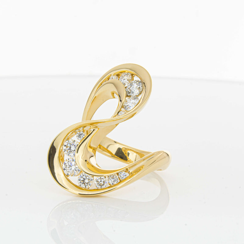 18ct Yellow Gold Diamond Flamenco Ring-Ring-Walker & Hall