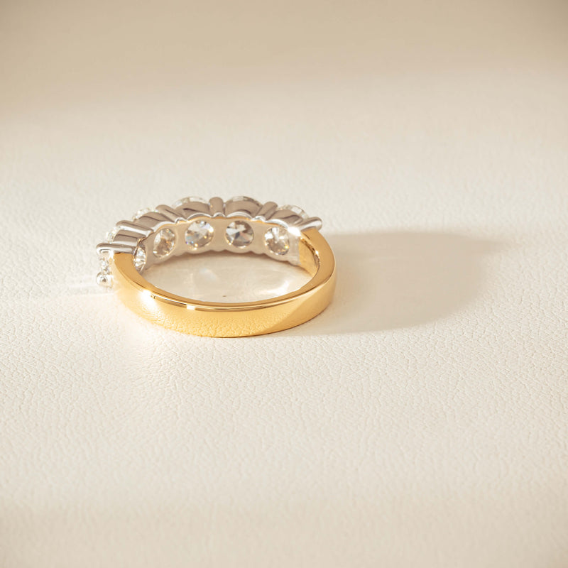 18ct Yellow Gold 2.56ct GIA Diamond Panorama Ring - Ring - Walker & Hall