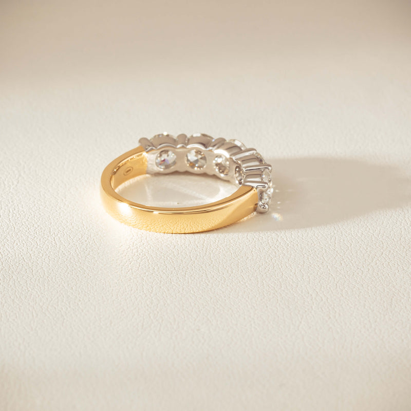 18ct Yellow Gold 2.56ct GIA Diamond Panorama Ring - Ring - Walker & Hall