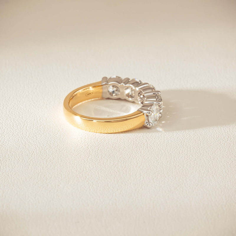 18ct Yellow Gold 2.56ct GIA Diamond Panorama Ring - Ring - Walker & Hall