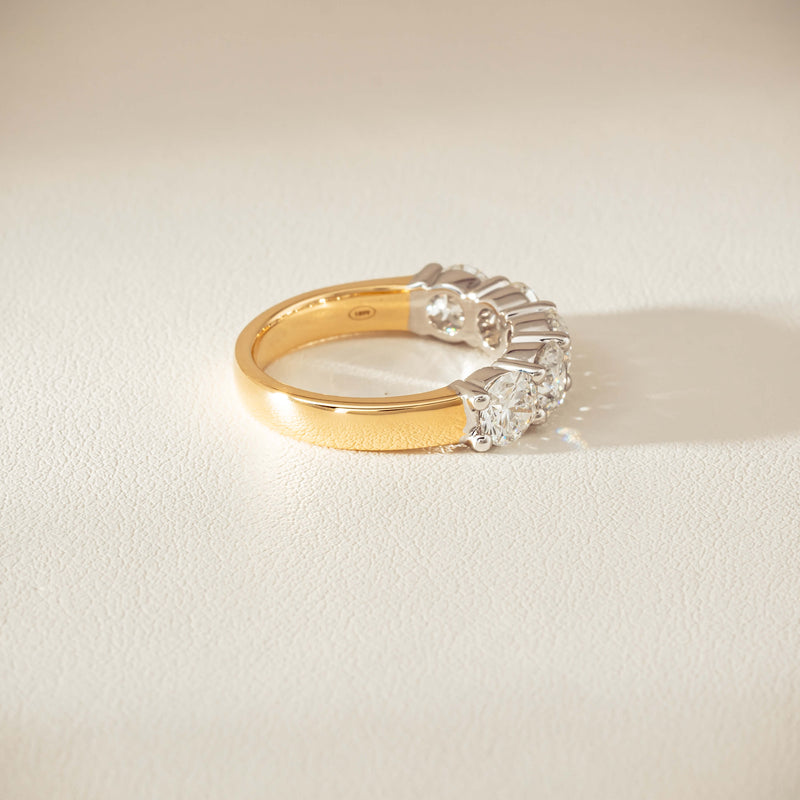 18ct Yellow Gold 2.56ct GIA Diamond Panorama Ring - Ring - Walker & Hall