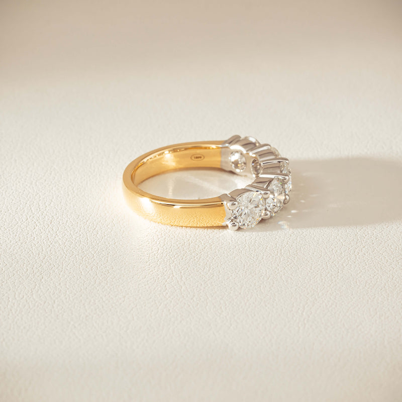 18ct Yellow Gold 2.56ct GIA Diamond Panorama Ring - Ring - Walker & Hall