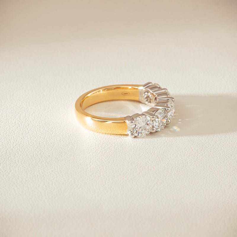 18ct Yellow Gold 2.56ct GIA Diamond Panorama Ring - Ring - Walker & Hall