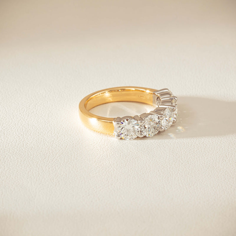 18ct Yellow Gold 2.56ct GIA Diamond Panorama Ring - Ring - Walker & Hall