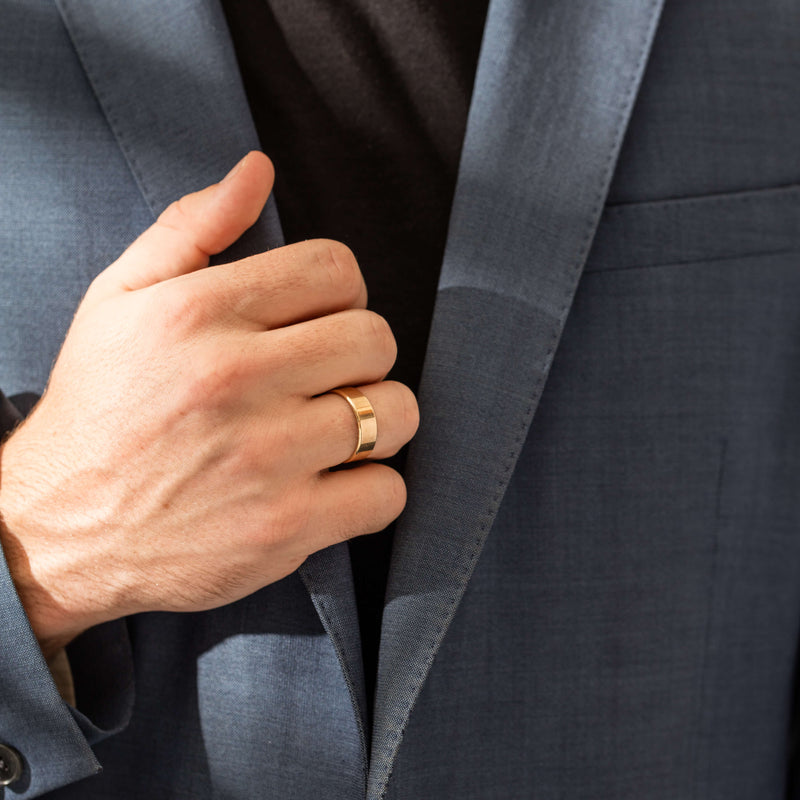 9ct Yellow Gold 7mm Square Profile Band-Ring-Walker & Hall