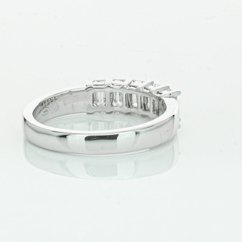 18ct White Gold Emerald Cut Diamond Asra Ring-Ring-Walker & Hall