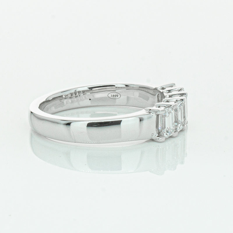 18ct White Gold Emerald Cut Diamond Asra Ring-Ring-Walker & Hall