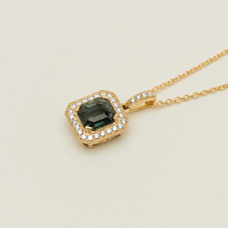 18ct Yellow Gold 2.10ct Green Sapphire Empire Pendant - Necklace - Walker & Hall