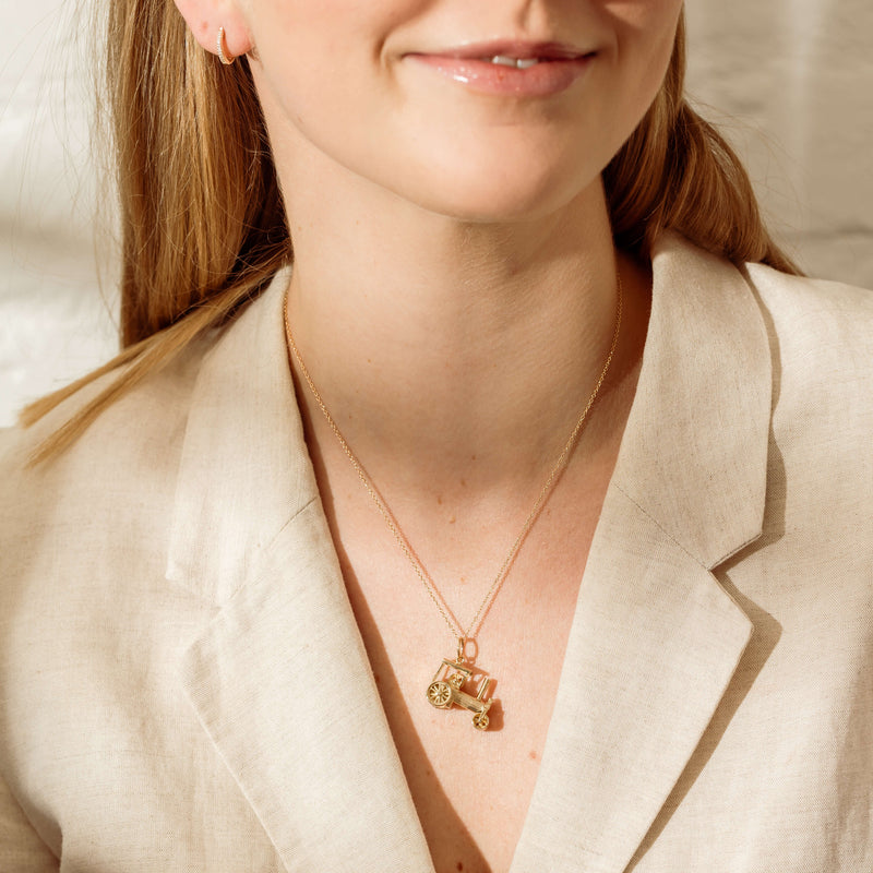 Deja Vu 9ct Yellow Gold Steam Roller Charm-Charm-Walker & Hall