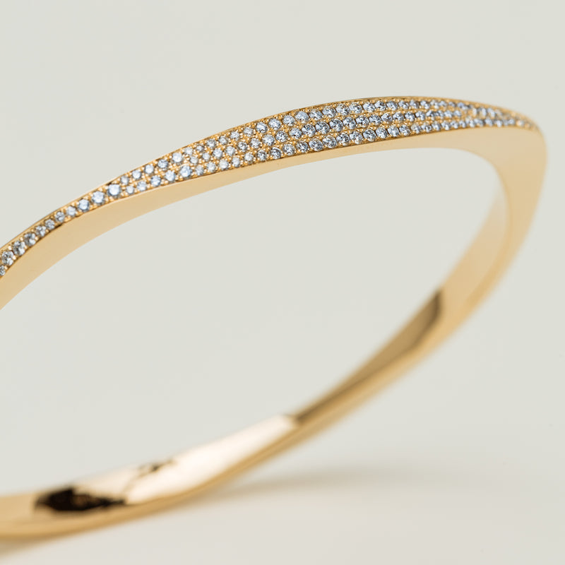 18ct Yellow Gold 2.70ct Diamond Eos Bangle - Bracelet - Walker & Hall