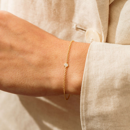 18ct Yellow Gold Diamond Natalia Single-Stone Bracelet - Bracelet - Walker & Hall