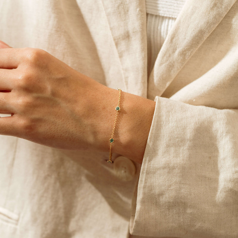 18ct Yellow Gold Emerald Natalia Bracelet - Bracelet - Walker & Hall