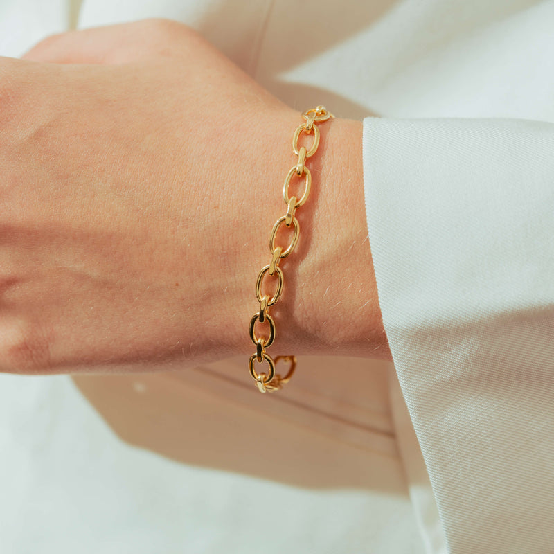 9ct Yellow Gold Oval Chain Link Bracelet-Bracelet-Walker & Hall