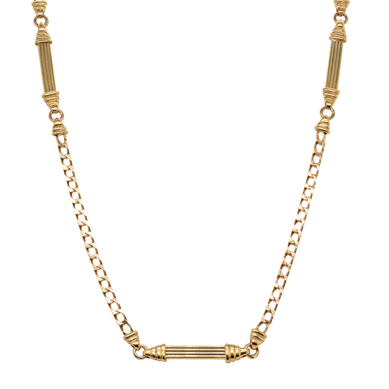 Deja Vu 9ct Yellow Gold Curb Chain-Necklace-Walker & Hall