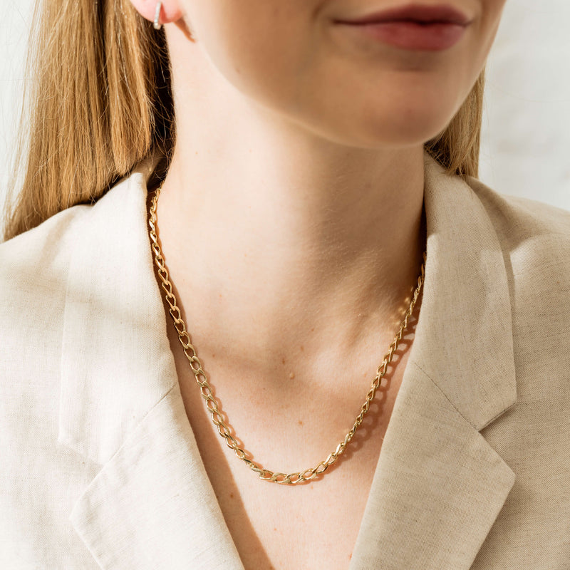 Deja Vu 9ct Yellow Gold Curb Link Necklace-Necklace-Walker & Hall