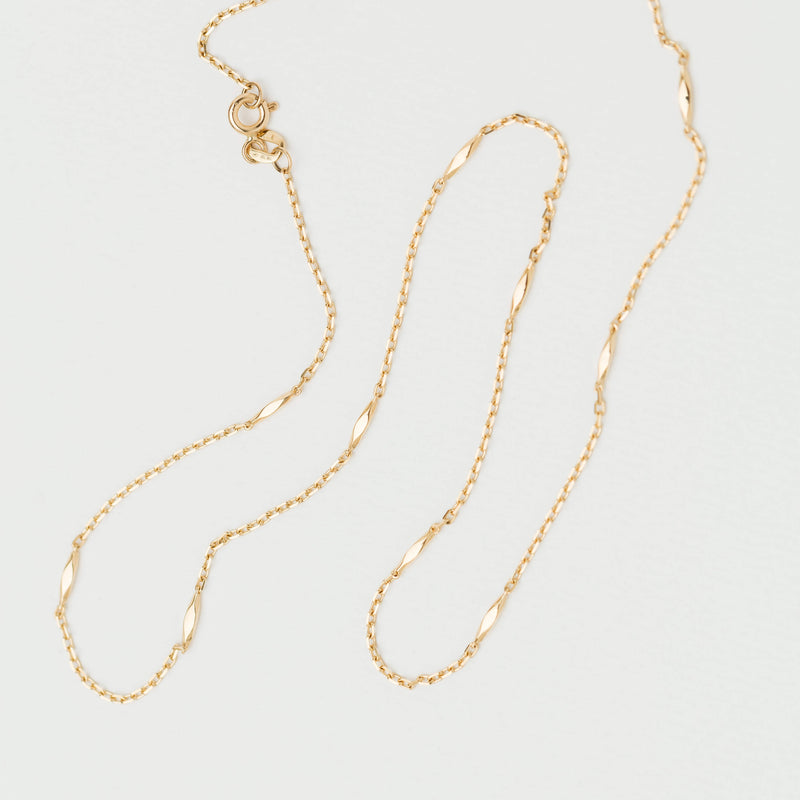 18ct Yellow Gold Vesper Chain-Necklace-Walker & Hall
