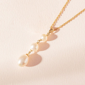 Rosalind Pearl Necklace