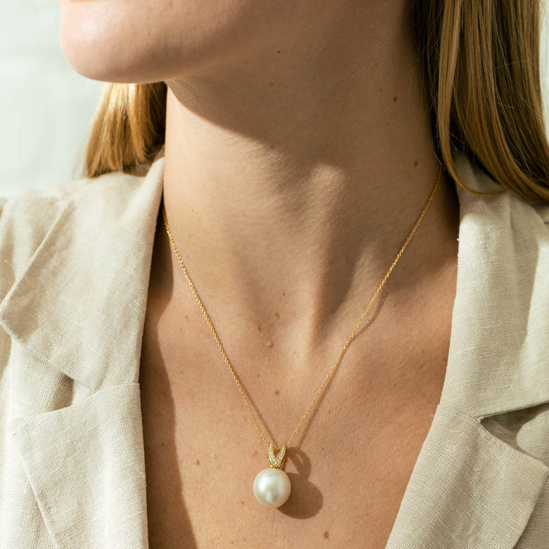 18ct Yellow Gold South Sea Pearl & Diamond Pendant-Necklace-Walker & Hall