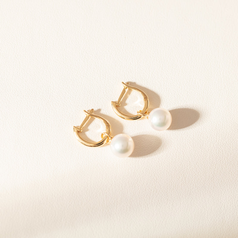 18ct Yellow Gold Cosy Earrings With Akoya Pearls-Earrings-Walker & Hall