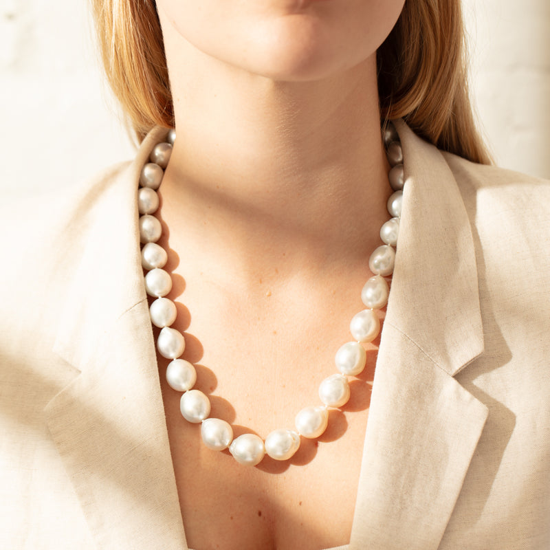 18ct Yellow Gold South Sea Pearl Strand-Necklace-Walker & Hall
