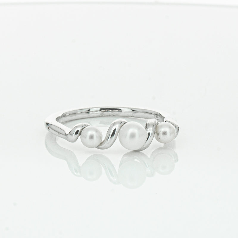 18ct White Gold Akoya Pearl Margaux Ring-Ring-Walker & Hall