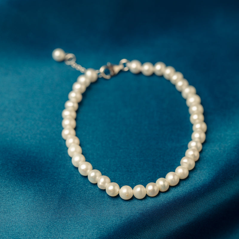 Sterling Silver Freshwater Pearl Zelda Bracelet-Bracelet-Walker & Hall