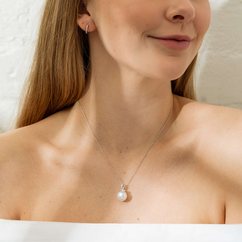 18ct White Gold South Sea Pearl & Diamond Pendant-Necklace-Walker & Hall