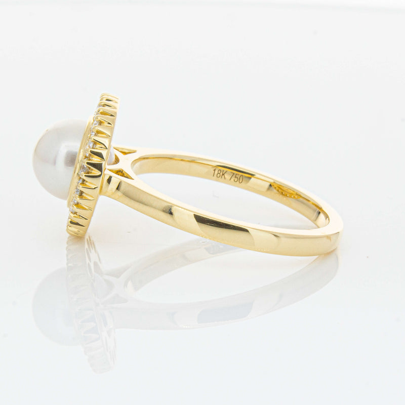 18ct Yellow Gold 7mm Akoya Pearl & Diamond Daisy Ring-Ring-Walker & Hall