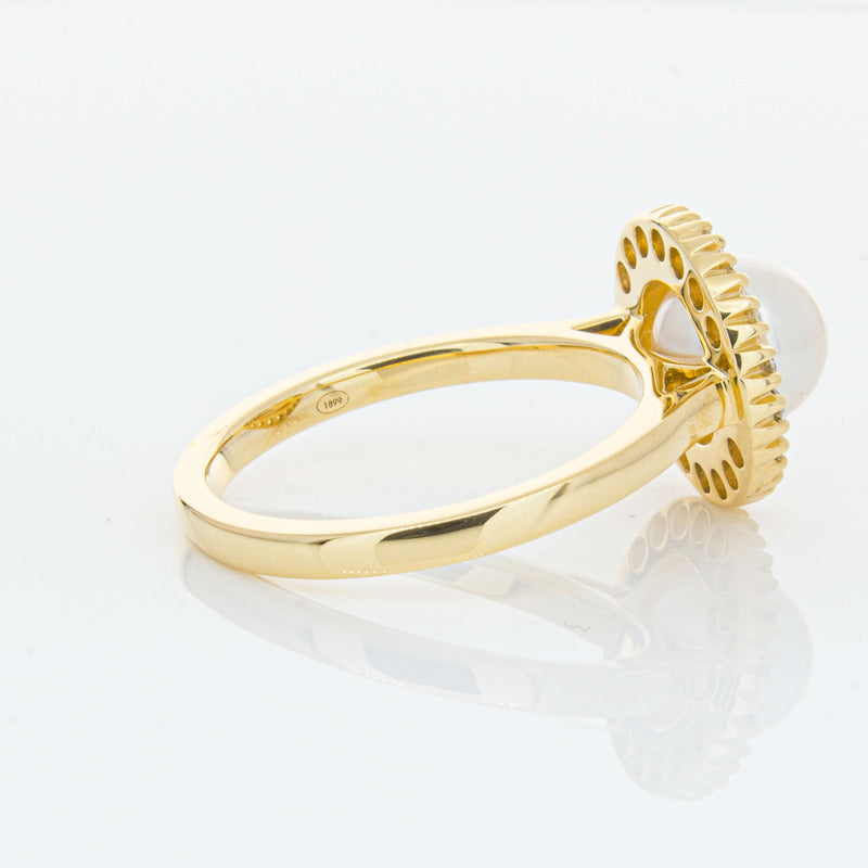 18ct Yellow Gold 7mm Akoya Pearl & Diamond Daisy Ring-Ring-Walker & Hall