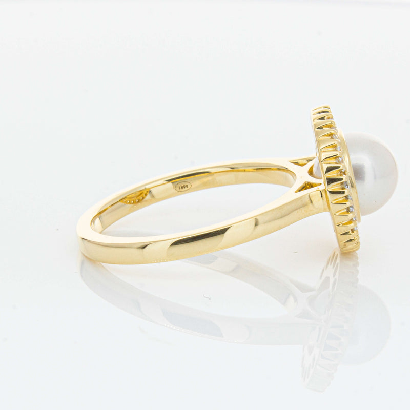 18ct Yellow Gold 7mm Akoya Pearl & Diamond Daisy Ring-Ring-Walker & Hall