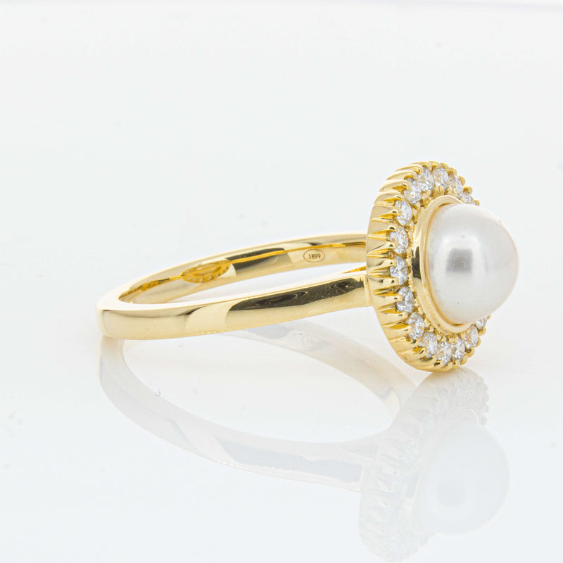 18ct Yellow Gold 7mm Akoya Pearl & Diamond Daisy Ring-Ring-Walker & Hall