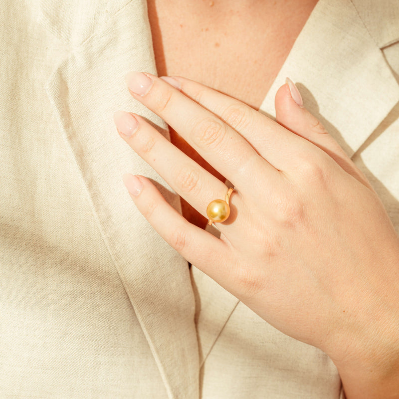 18ct Yellow Gold 11.1mm Golden South Sea Pearl Ring-Ring-Walker & Hall