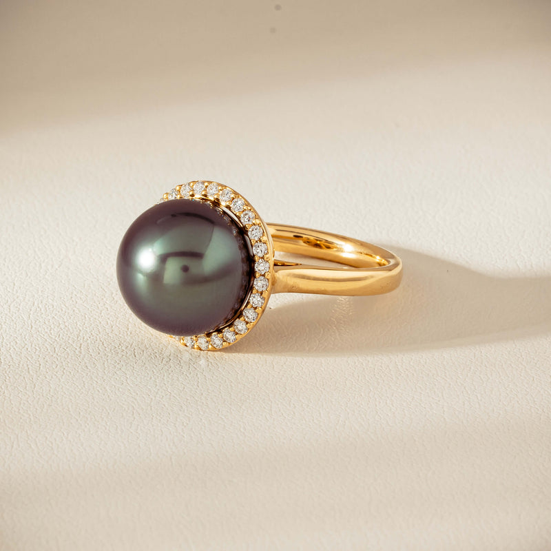 18ct Yellow Gold 12.8mm Tahitian Black Pearl Diamond Callisto Ring - Ring - Walker & Hall