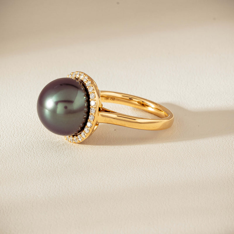 18ct Yellow Gold 12.8mm Tahitian Black Pearl Diamond Callisto Ring - Ring - Walker & Hall
