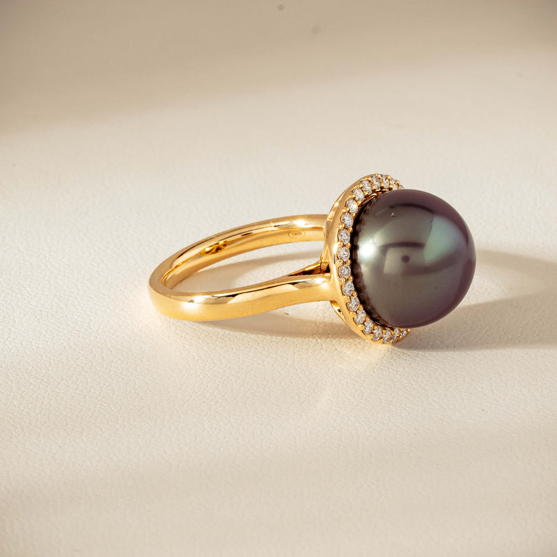 18ct Yellow Gold 12.8mm Tahitian Black Pearl Diamond Callisto Ring - Ring - Walker & Hall