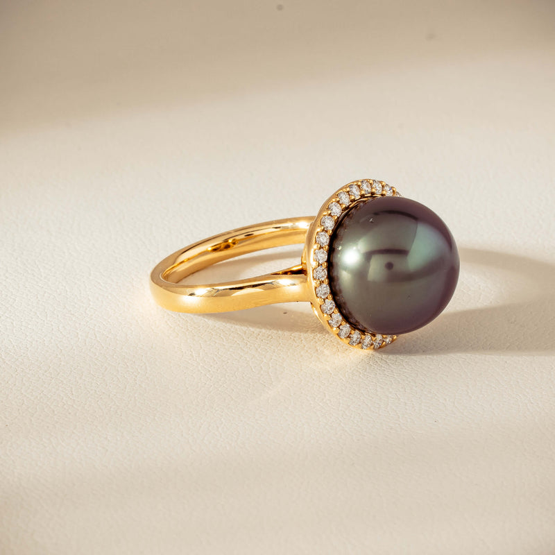 18ct Yellow Gold 12.8mm Tahitian Black Pearl Diamond Callisto Ring - Ring - Walker & Hall