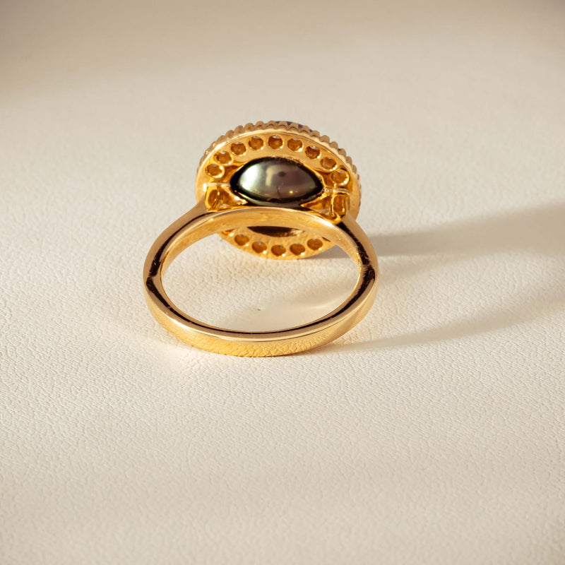 18ct Yellow Gold 10mm Tahitian Pearl & Diamond Daisy Ring - Ring - Walker & Hall