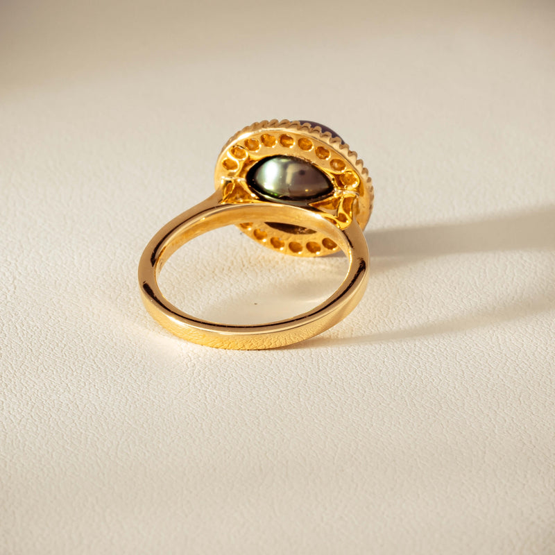 18ct Yellow Gold 10mm Tahitian Pearl & Diamond Daisy Ring - Ring - Walker & Hall