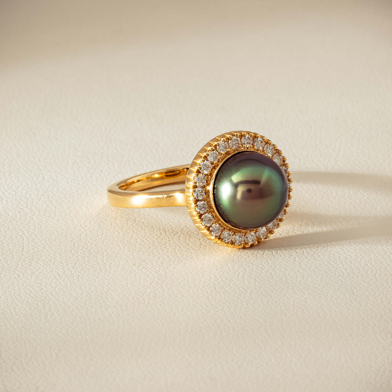 18ct Yellow Gold 10mm Tahitian Pearl & Diamond Daisy Ring - Ring - Walker & Hall