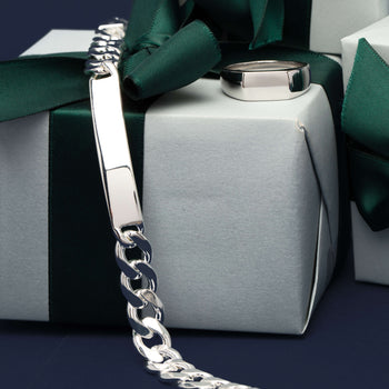 68A8000_copy - Walker & Hall