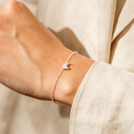 Sterling Silver Noted Kiwi Bracelet (Charm + Chain) - Bracelet - Walker & Hall