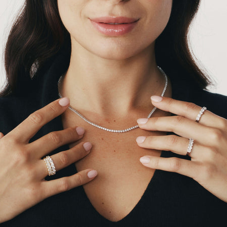 Model wearing natural diamond Panorama Necklace and Rings
