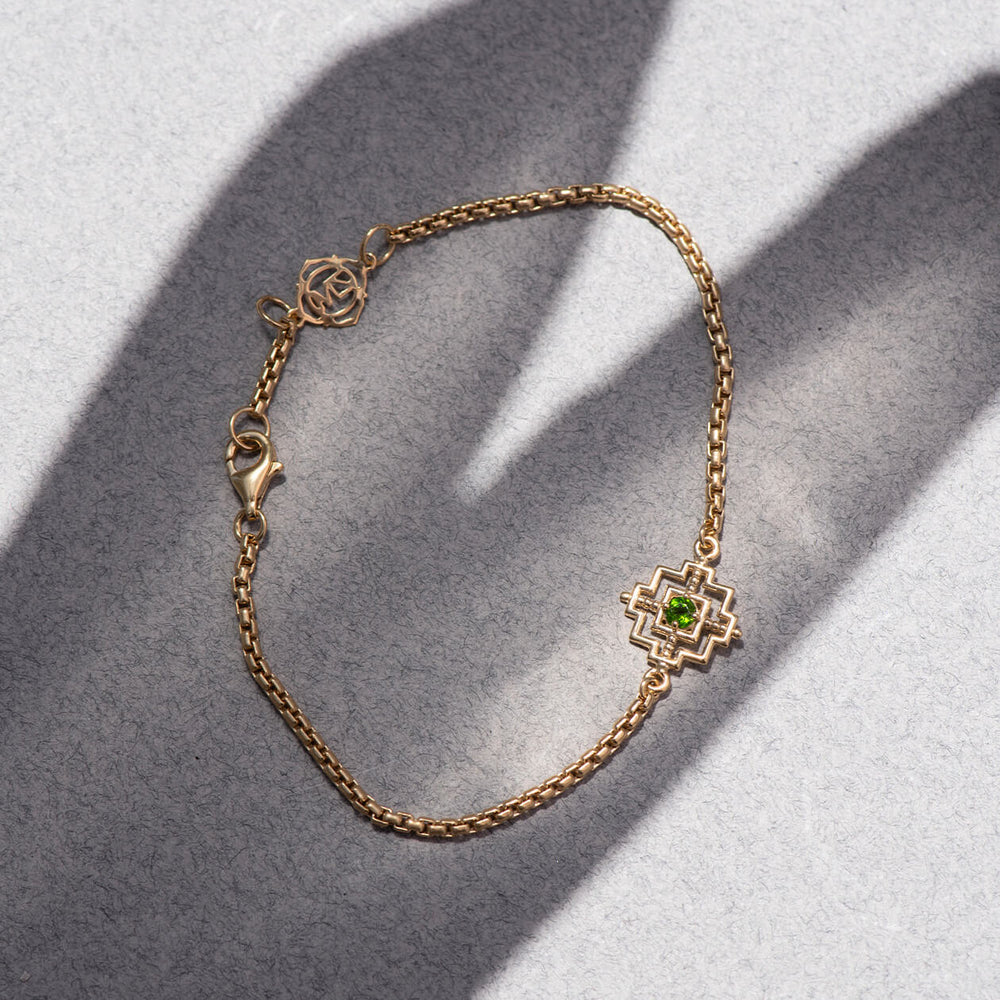 Zoe & Morgan Centred Bracelet - Gold Vermeil & Chrome Diopside-Bracelet-Walker & Hall