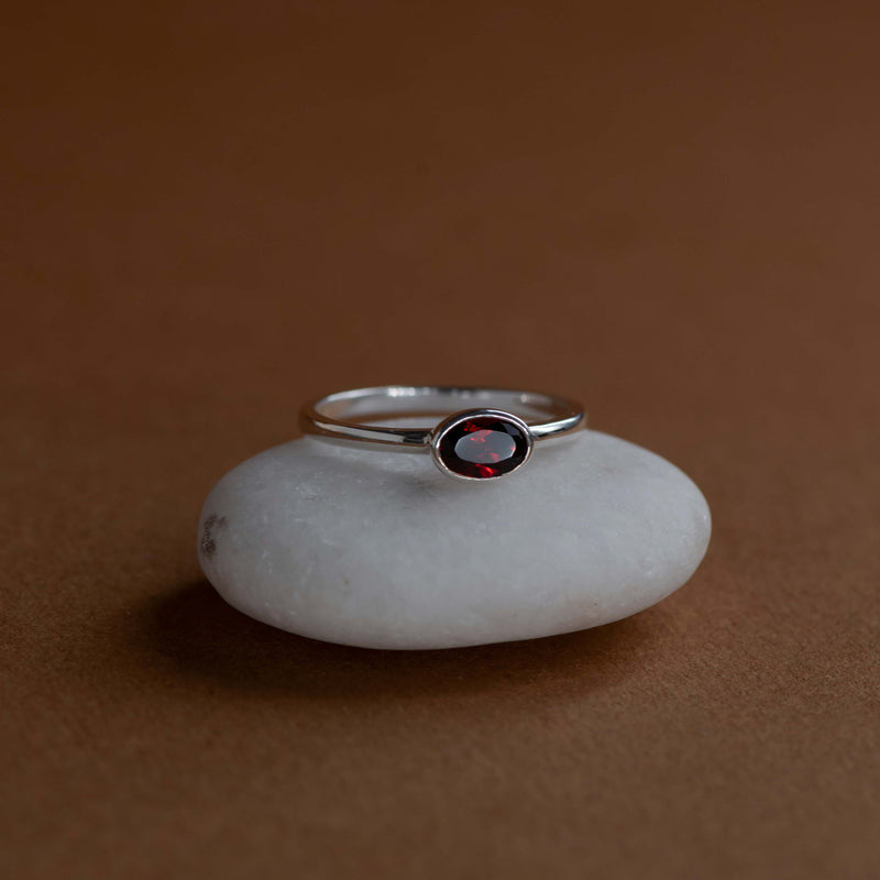 Zoe & Morgan Mon Petit Stacking Ring - Sterling Silver & Oval Garnet - Ring - Walker & Hall