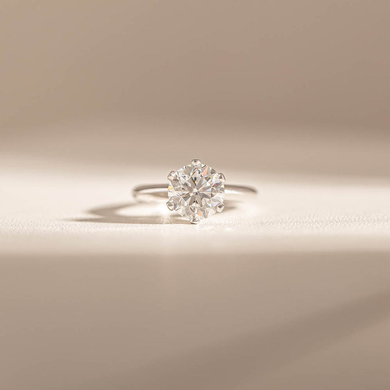 18ct White Gold 3.00ct Diamond Cosmopolitan Ring-Ring-Walker & Hall